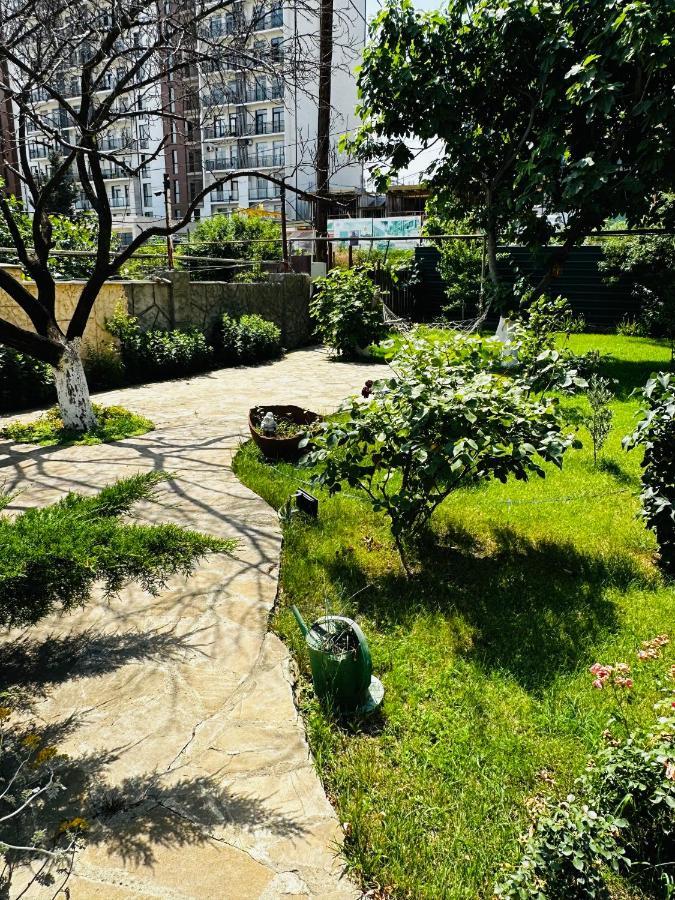 Liel Hotel Tbilisi Buitenkant foto