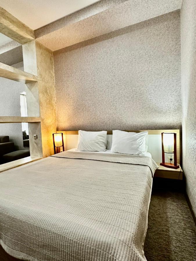 Liel Hotel Tbilisi Buitenkant foto