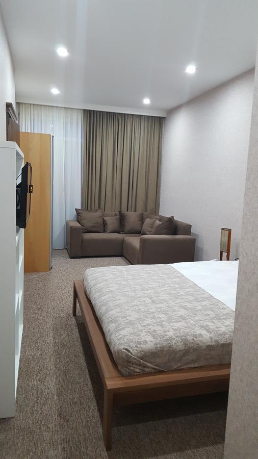 Liel Hotel Tbilisi Buitenkant foto