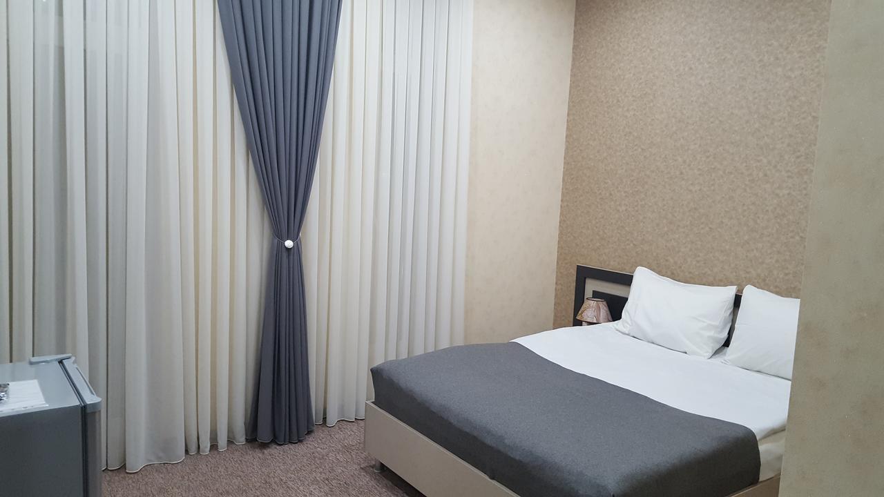 Liel Hotel Tbilisi Buitenkant foto