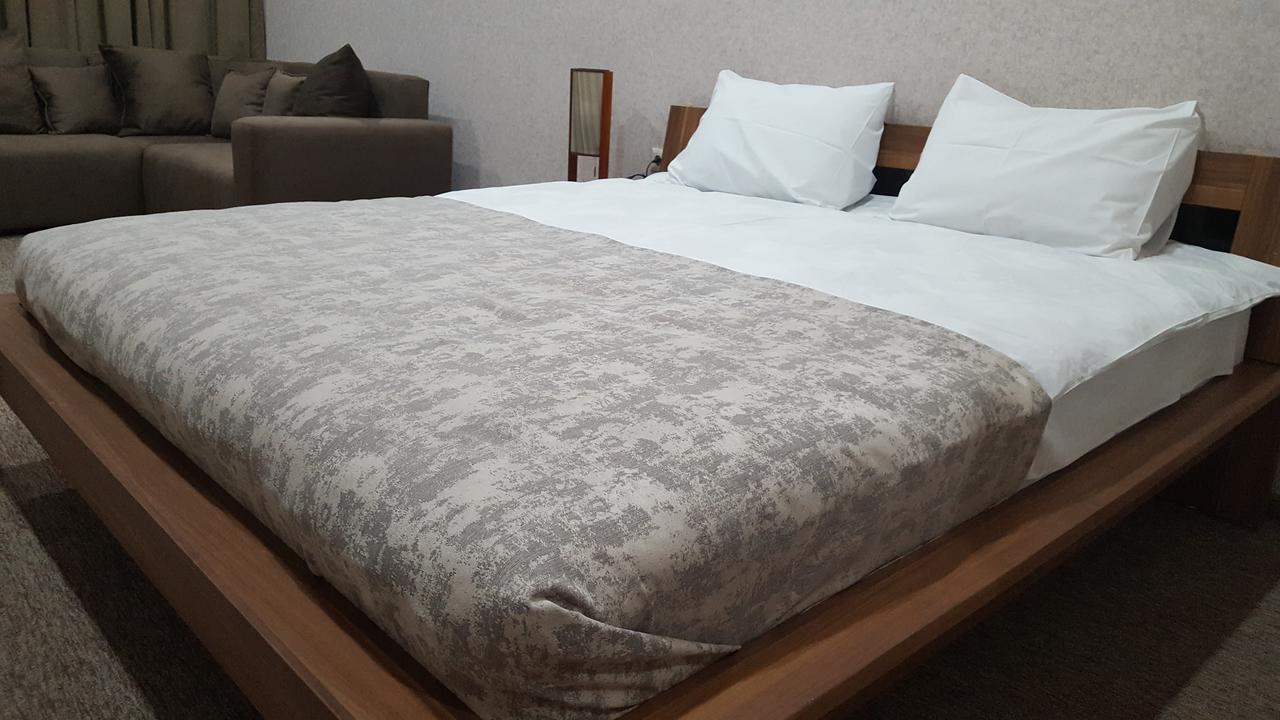Liel Hotel Tbilisi Buitenkant foto
