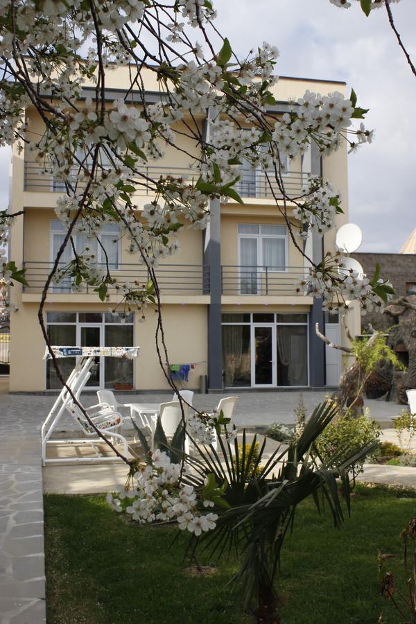 Liel Hotel Tbilisi Buitenkant foto