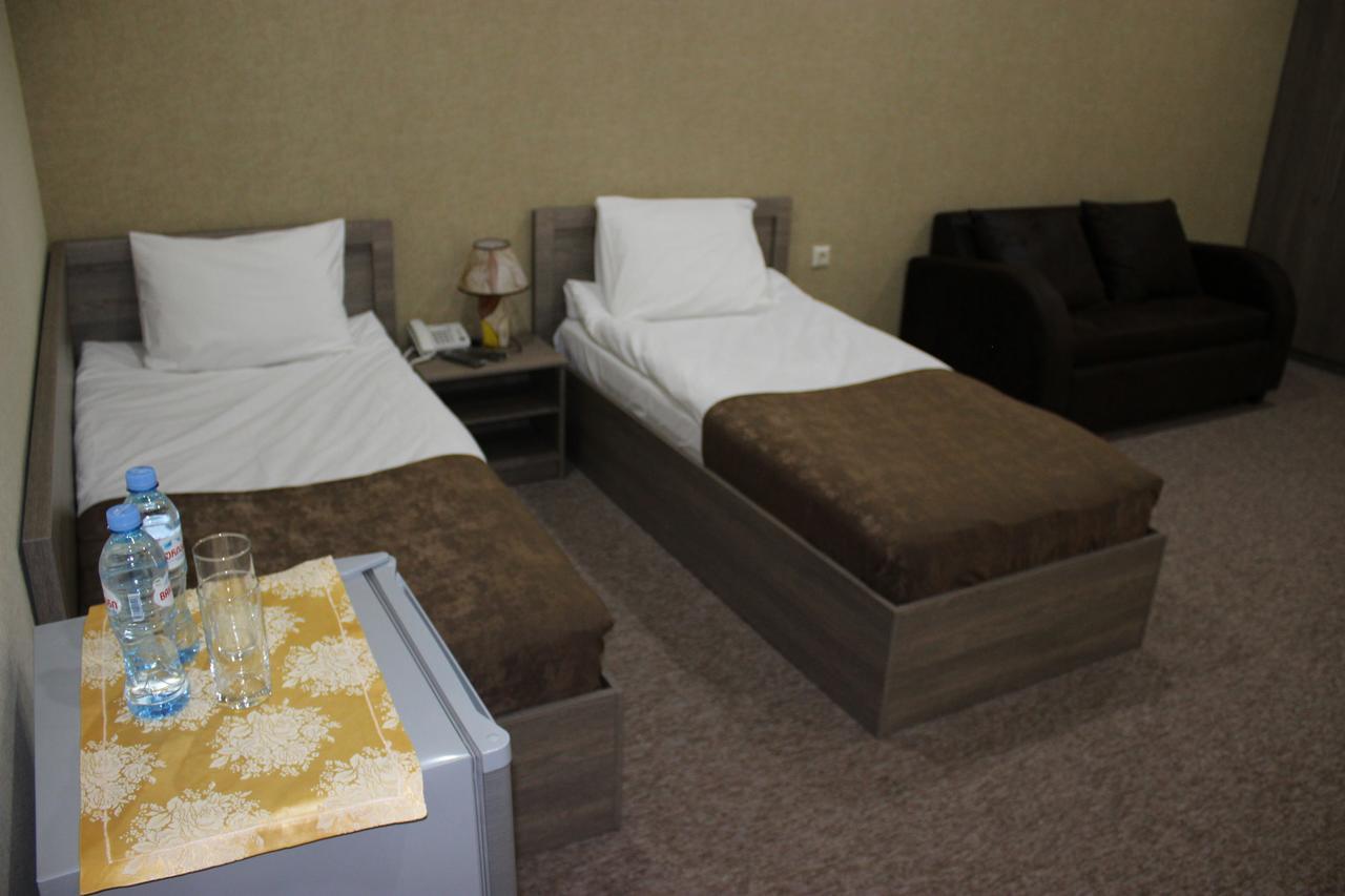 Liel Hotel Tbilisi Buitenkant foto