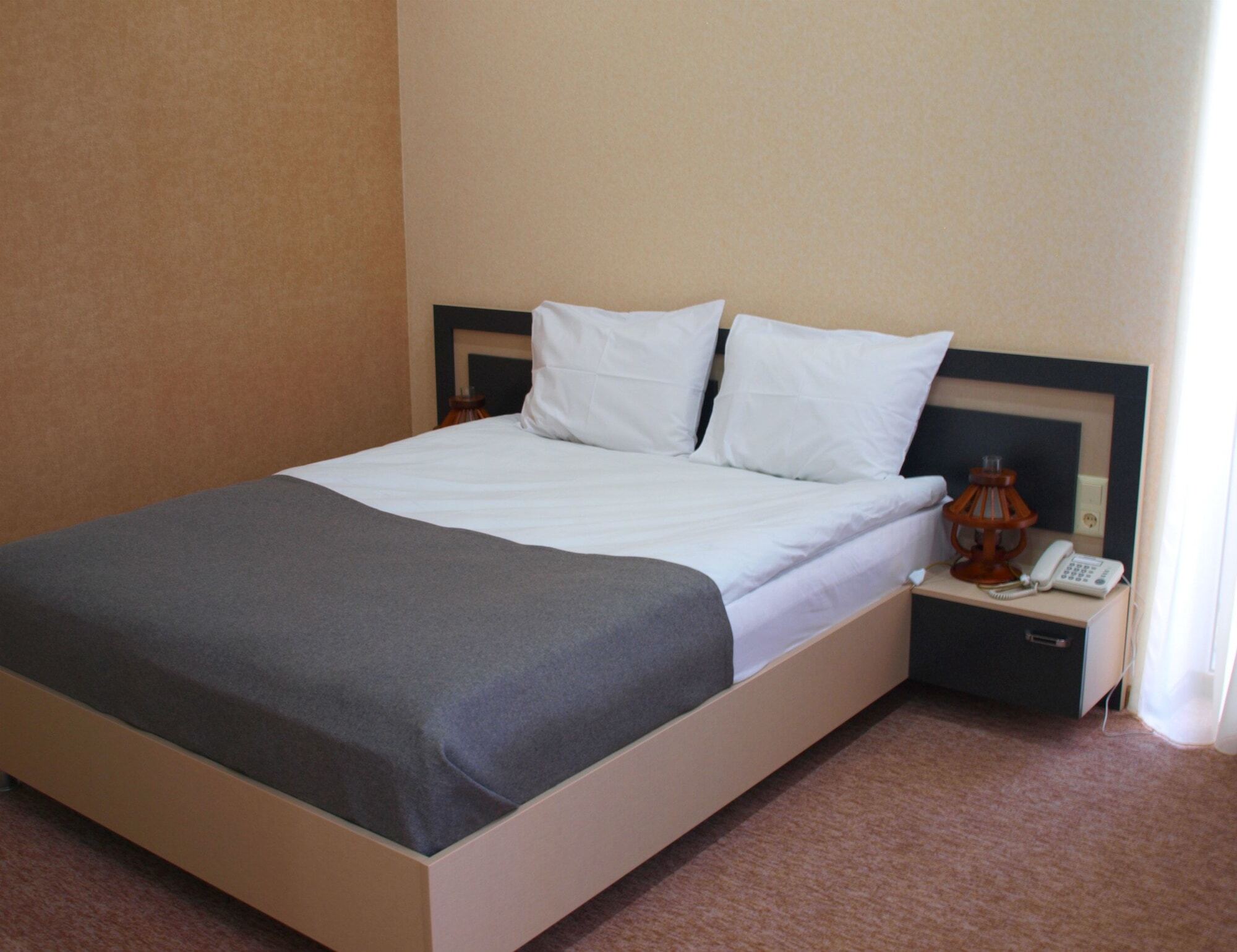 Liel Hotel Tbilisi Buitenkant foto